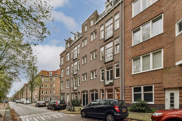 Under offer: Van Hogendorpstraat 865, 1051CD Amsterdam